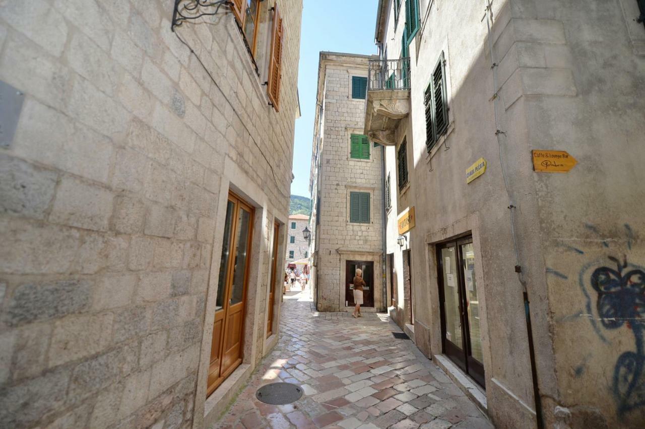 Apartmani Art Karampana Kotor Extérieur photo